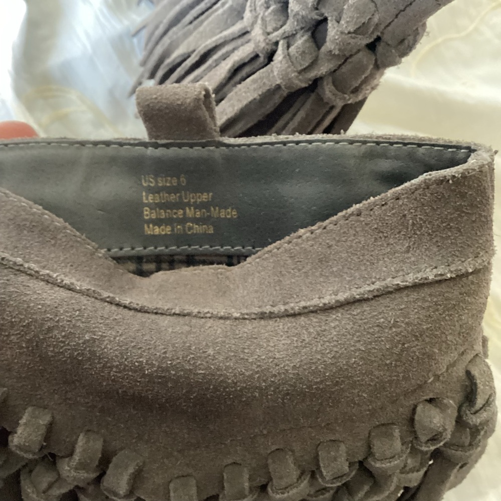 New suede Sbicca fringed boots! Size 6 - - Picture 7 of 7